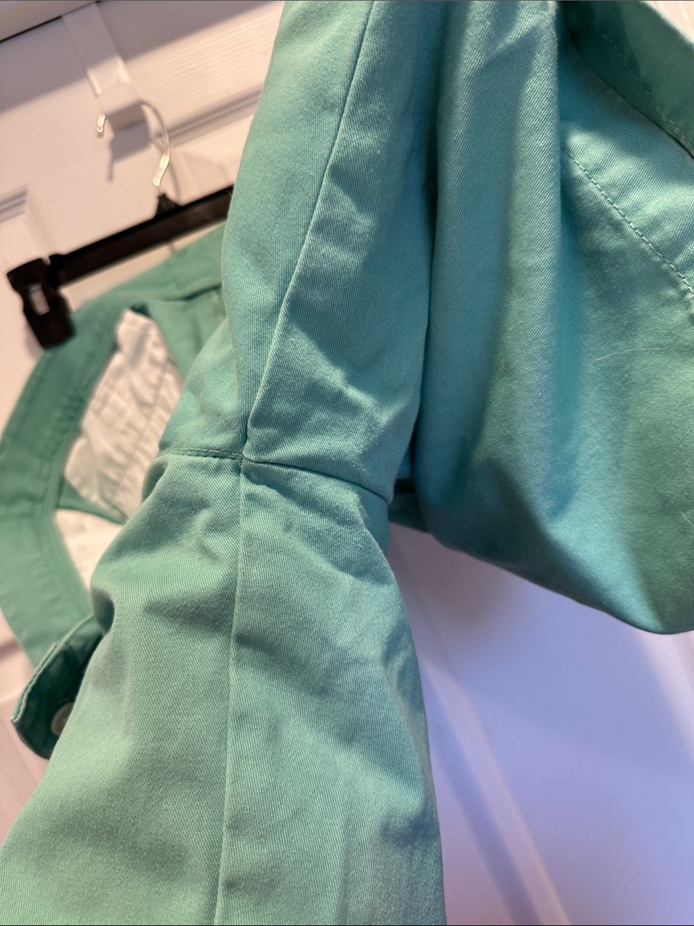 Vineyard Vines Men’s Flat Front Shorts in Mint Green - Picture 6 of 7